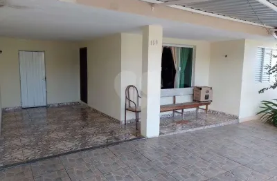 Casa à venda com 5 quartos em jardim santa helena, são joão da boa vista - sp