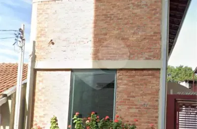 Casa comercial à venda na Travessa Santa Cruz, Dos Funcionários, Poços de Caldas