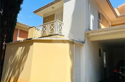 Casa  à venda ou para alugar com 4 quartos, sendo 4 suítes,  no condomínio bosque dos pinheiros, poços de caldas - mg