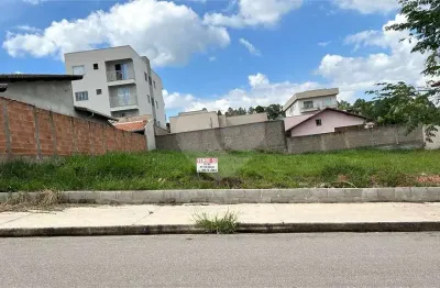 Terreno à venda na Rua Veterana, Loteamento Caldense, Poços de Caldas