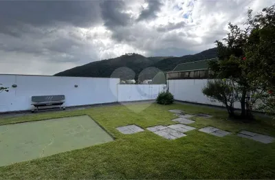 Casa à venda com 3 quartos, sendo 1 suíte,  em jardim dos estados, poços de caldas - mg