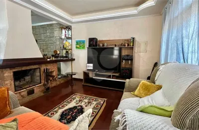 Casa à venda com 3 quartos, sendo 1 suíte,  em jardim novo mundo, poços de caldas - mg