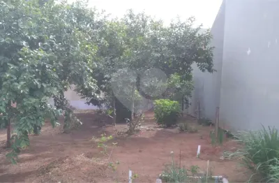 Terreno à venda na Rua Anísio Valim, Recanto do Lago, São João da Boa Vista