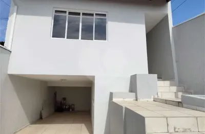 Sobrado à venda com 1 quarto, sendo 1 suíte,  em jardim santo andré, são joão da boa vista - sp