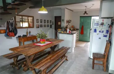 Casa à venda com 2 quartos, sendo 1 suíte,  em terras de são josé, são joão da boa vista - sp