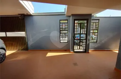 Casa à venda com 3 quartos, sendo 1 suíte,  em vila zanetti, são joão da boa vista - sp