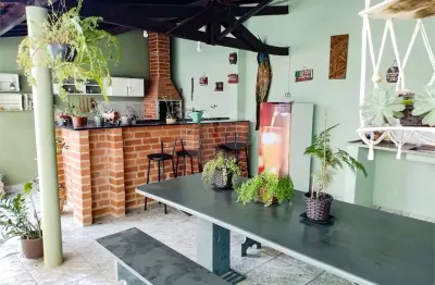 Casa à venda com 4 quartos, sendo 2 suítes,  em jardim são paulo, são joão da boa vista - sp