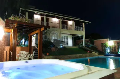 Casa à venda ou para alugar com 4 quartos, sendo 2 suítes,  em parque colina da mantiqueira, são joão da boa vista - sp