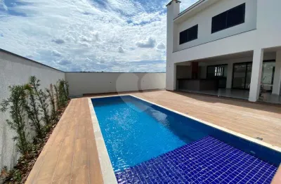 Casa  à venda com 4 quartos, sendo 2 suítes,  no condomínio valle do prata, são joão da boa vista - sp