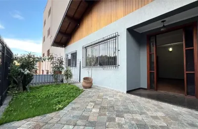 Casa à venda ou para alugar com 4 quartos, sendo 2 suítes,  em santa ângela, poços de caldas - mg