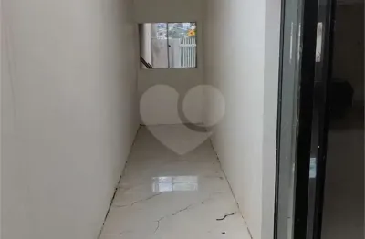 Casa à venda com 3 quartos, sendo 2 suítes,  em parque primavera, poços de caldas - mg