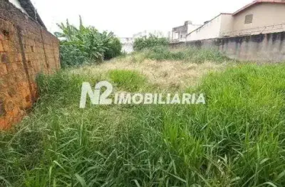 Terreno à venda no Santa Mônica, Uberlândia 