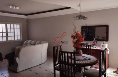 Cidade jardim / jacareí - linda casa 3 dorms com suíte