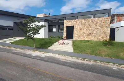 Casa com 4 dormitórios no condomínio terras do vale