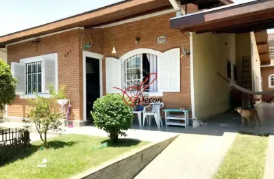 Casa ampla à venda  no bairro jardim das indústrias em são josé dos campos.