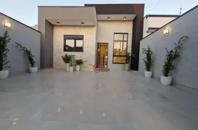 Casa com 3 quartos à venda na Rua Tucker, 88, Parque do Museu, Caçapava