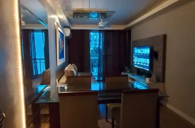 Ótimo apto com vaga de garagem, área de lazer no centrão de niterói