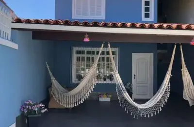 Casa com 3 quartos à venda na Rua Ferdinando Ognibeni, 78, Maravista, Niterói