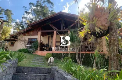 Casa com 3 dormitórios à venda, 185 m² por r$ 1.300.000,00 - cônego - nova friburgo/rj