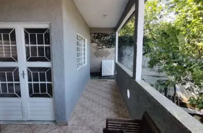 Casa com 2 quartos à venda na Rua Expedicionário Carlos Coco, 256, Alcântara, São Gonçalo