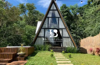 Loft com 1 quarto à venda na Rua Edevaldo Cunha, 14, Cascatinha, Nova Friburgo