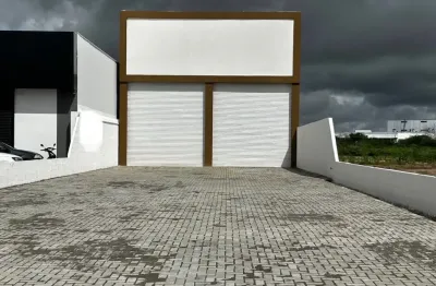 Galpão com 600 m² e estacionamento amplo na av. noide cerqueira