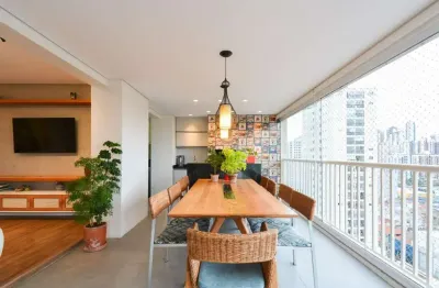 Funcional apartamento para venda em Tatuapé com 3 quartos, sendo 3 suítes , 137m²