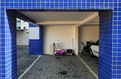 Na melhor localização do valentina proximo ao city parqu e  com varanda, com suíte e vaga de garagem coberta.