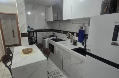 Comprou ganha a cozinha, mesa e fogão repasse no parque do sol