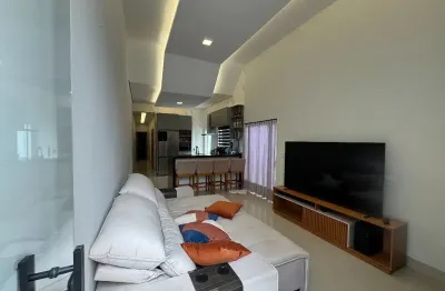 Casa com 3 quartos à venda na Rua Baltazar Gonçalves, 140, Novo Mundo, Uberlândia