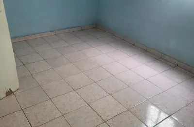 Casa com 3 quartos à venda na Rua Congresso, Parque das Laranjeiras, Uberlândia