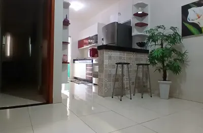 Casa com 2 quartos à venda na Rua Alfredo Vieira, Jardim Europa, Uberlândia