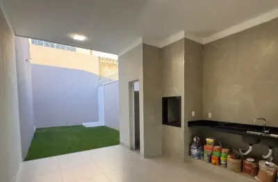 Casa com 3 quartos à venda na Rua Caule, Granada, Uberlândia