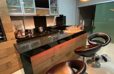 Casa com 3 quartos à venda na Avenida do Corinto, Parque das Laranjeiras, Uberlândia