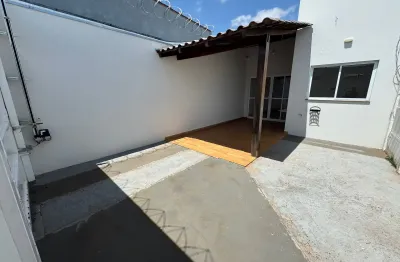 Casa com 2 quartos à venda na Rua José Domingos de Souza, Shopping Park, Uberlândia