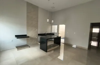 Casa com 2 quartos à venda na Avenida Toledo, Parque das Laranjeiras, Uberlândia