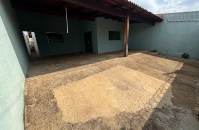 Casa com 3 quartos à venda na Rua Inácia Teodora da Silva, Granada, Uberlândia