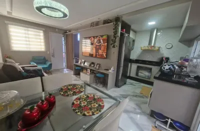 Sobrado com 2 quartos a venda no condomínio chácara Faggion- Suzano-SP