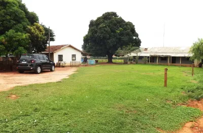 Chácara / sítio com 4 quartos à venda na Praça Pedro Arnaut de Toledo, Zona Rural, Uniflor