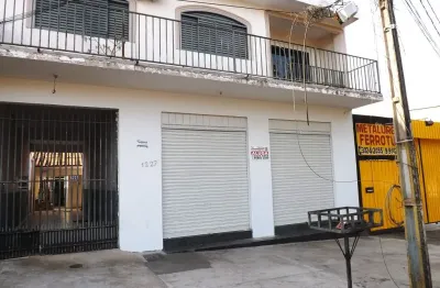 Casa comercial com 1 sala para alugar na Avenida Doutor Alexandre Rasgulaeff, 1227, Jardim Alvorada, Maringá