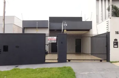 Aluga-se linda casa jardim monique c/ desingn moderno. Bairro tranquilo