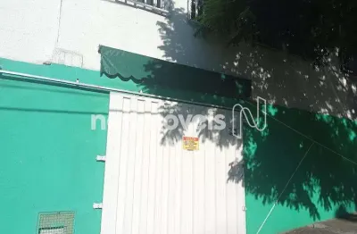 Casa comercial para alugar no Barro Preto, Belo Horizonte 