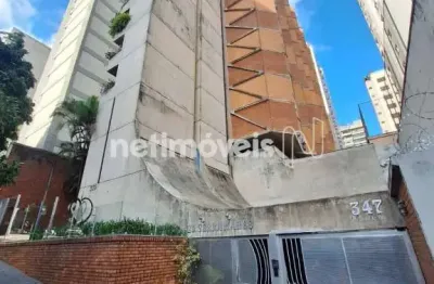Apartamento com 1 quarto para alugar no Funcionários, Belo Horizonte 