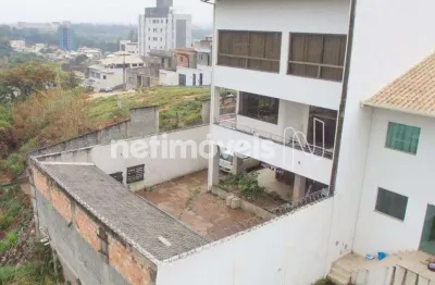 Casa com 5 quartos à venda na Rua Gualter Rocha, Europa, Contagem