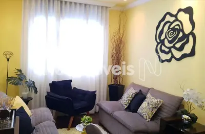 Apartamento com 3 quartos à venda na Rua Stella Camargos, Camargos, Belo Horizonte