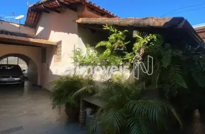 Casa com 4 quartos à venda no Bonfim, Belo Horizonte 