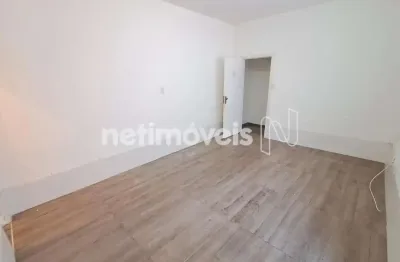 Ponto comercial com 1 sala para alugar na Rua Padre Eustáquio, Padre Eustáquio, Belo Horizonte