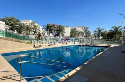 Linda e aconchegante área privativa com 2 quartos, proximo ao shopping contagem