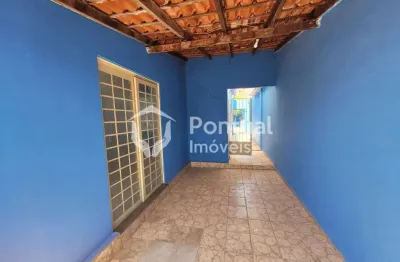 Casa para aluguel, 3 quartos, 1 suíte, 2 vagas, santa rosa - uberlândia mg