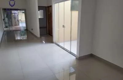 Casa com 2 quartos para alugar em Laranjeiras, Uberlândia 